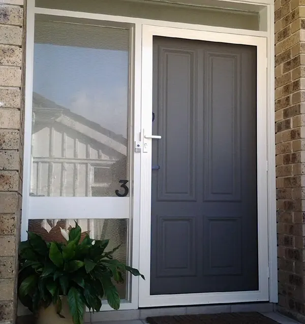 Aluminum Swinging Screen Doors near Anaheim, California