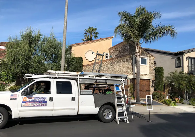 Professional Window Cleaning for Huntington, CA Businesses