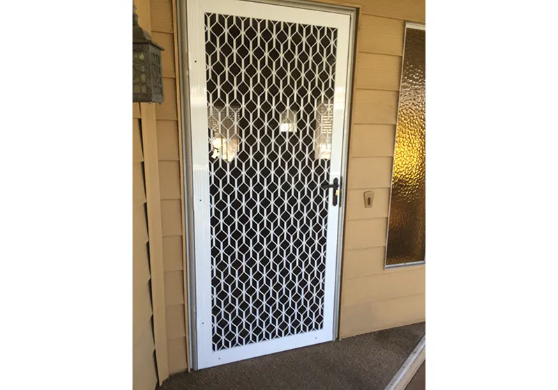 Aluminum Screen Door Installation