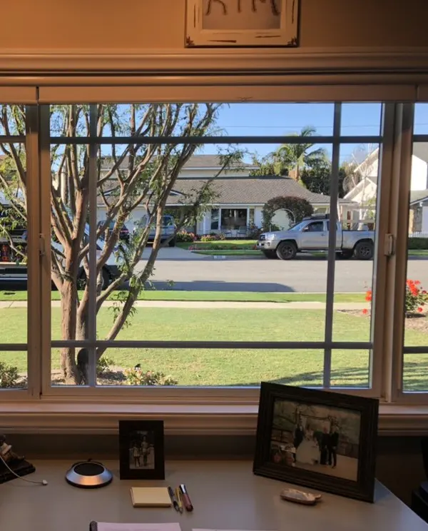 Remove Dirt, Water Spots from Interior & Exterior Windows